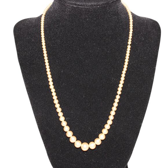 Vintage Imitation Pearl Necklace with Silver Clasp - Picture 2 of 5